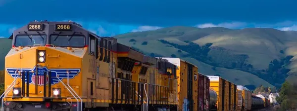 Top 3 and More - Best Shipment Tracking Software of 2025